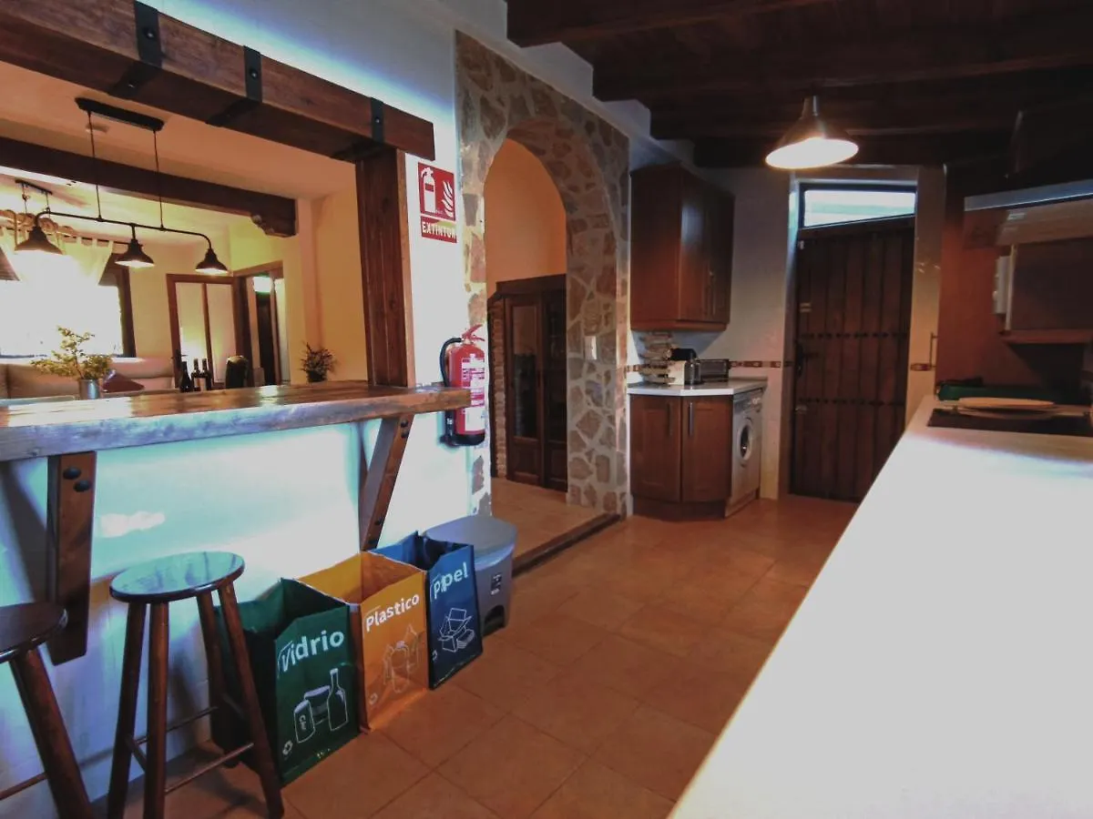 Alojamiento Rural El Ojuelo Country house
