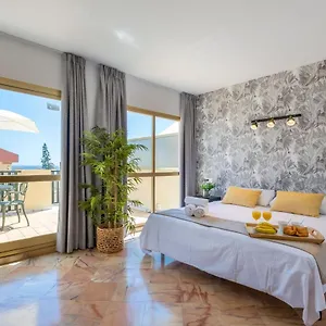 https://queen-marbella-romana-playa.1costadelsol.com